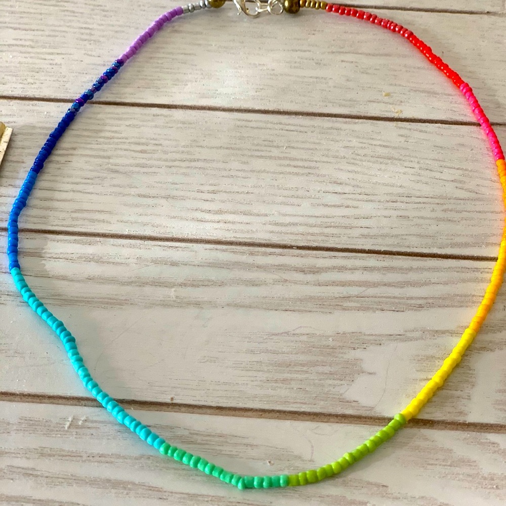 Ombré rainbow beaded necklace